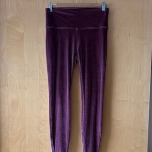 Plum Velvet ladies Leggings
